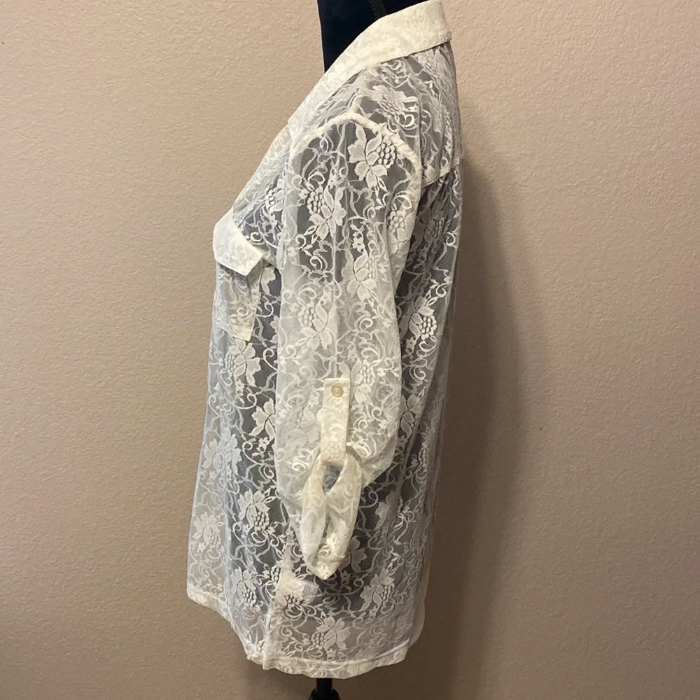 White Lace Button Down Top Layer - Picture 3 of 8